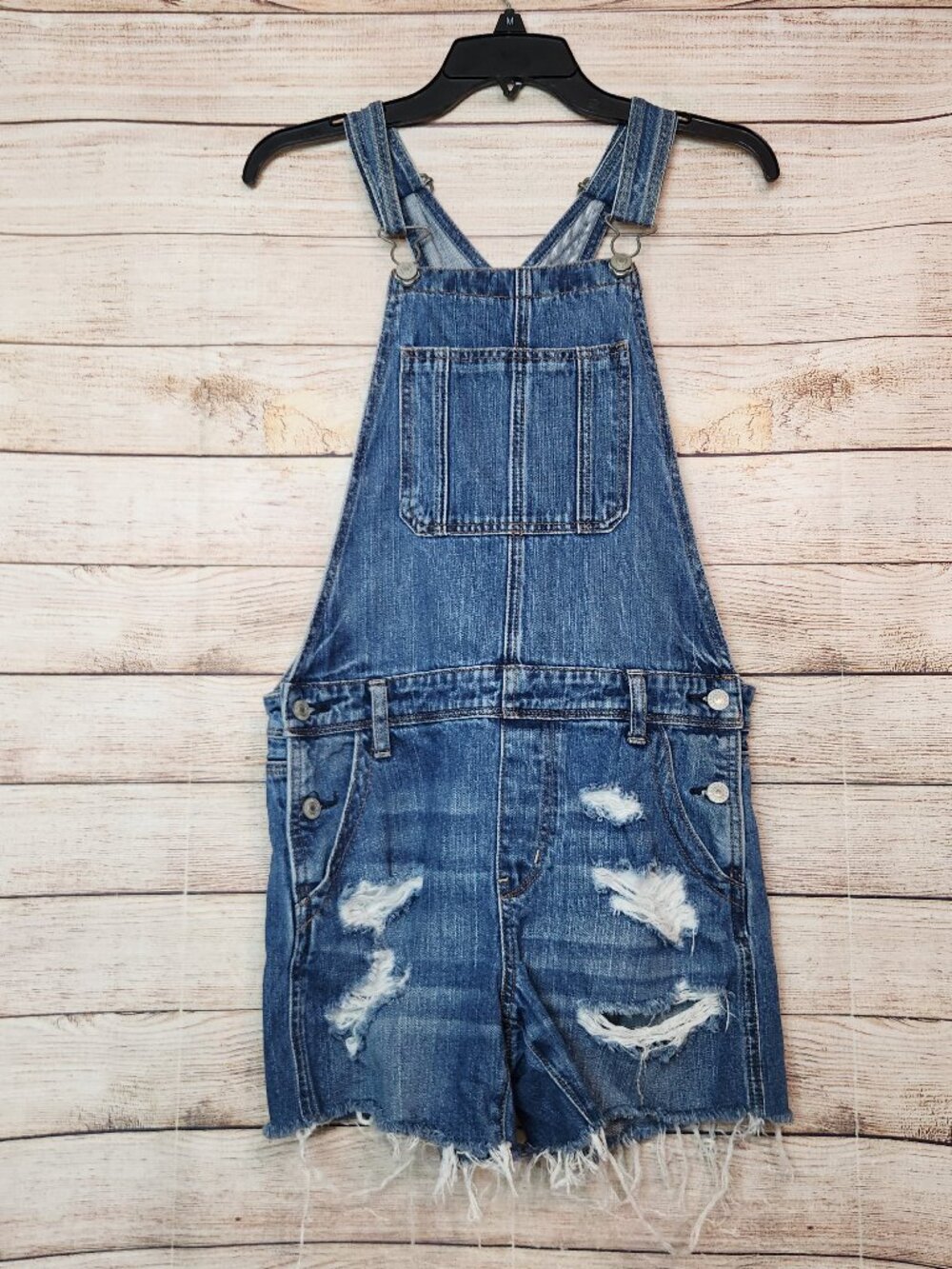AMERICAN EAGLE Distressed Destructed Denim TOMGIRL SHORTALL Overall Shorts Small